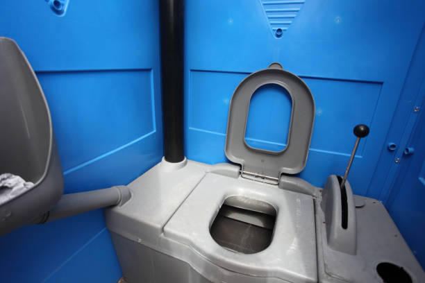 Best VIP or Luxury Restroom Trailers  in Pinehurst, NC